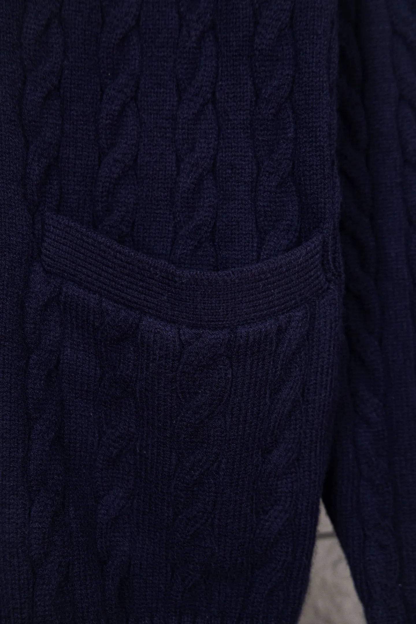P260 2025SS Ralph Lauren Classic War Horse Small Label Twist Sweater Cardigan, the same style for men and women, this year's most popular half-zip series, made of 100% cotton material Color: Navy Blue White Gray Khaki Size: S M L XL